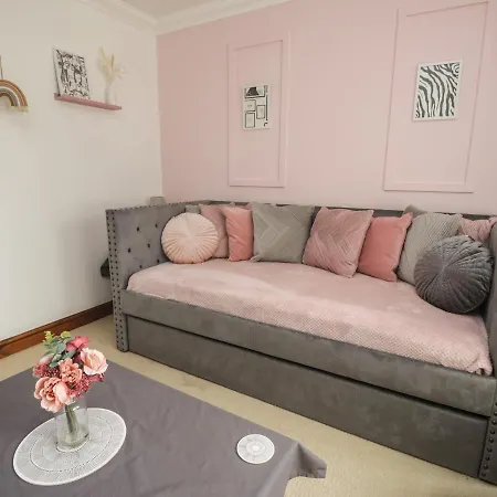 Shoreside Holiday home *